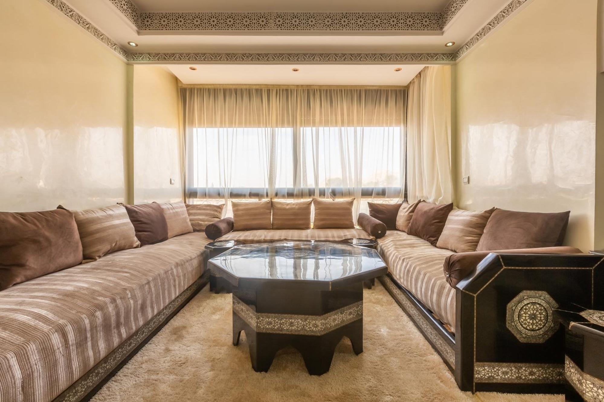 Raffine Au Centre Apartment